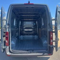 Renault Master 3T5 L2H2 BLUE DCI 170 AUTO Chanas