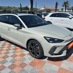 Cupra Leon Sportstourer NEW V 1.5 e-TSI 150 mHEV DSG7 Toit GPS Cam&eacute;ra JA 18" Sa&iuml;x