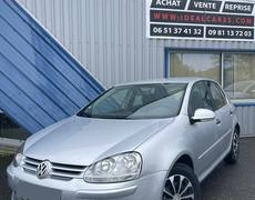 Volkswagen Golf 5 Bourgbarré