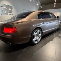 Bentley Flying Spur Bio&eacute;thanol Bio Bio&eacute;thanol W12 Bi-Turbo 6.0L 625ch Le Mans