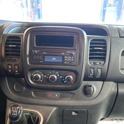 Renault Trafic L2H2 2.0 dCi 145 Grand Confort 3pl 3 places Chanas