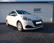 Peugeot 208 Saint-Georges-Montcocq