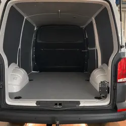 Volkswagen Transporter L1H1 2.0 TDI 110 3PL Chanas