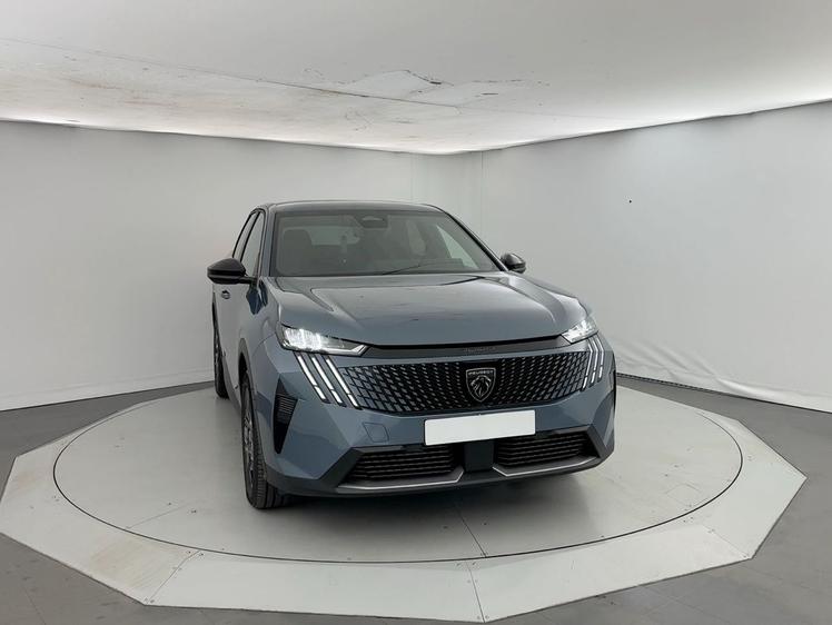 Peugeot 3008  - Gt - 30 990 €