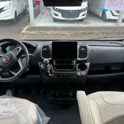 Fourgon Pilote FIAT 140 CV La Balme-de-Sillingy