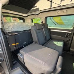 Fourgon Possl PEUGEOT 145 CV La Balme-de-Sillingy