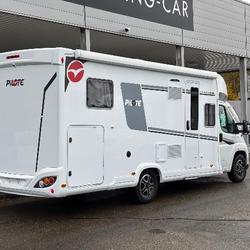 Profile Pilote FIAT 180 CV BA La Balme-de-Sillingy