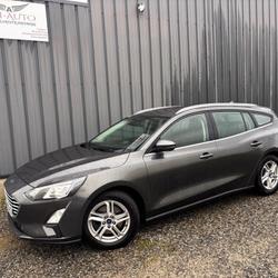 Ford Focus 1.5 EcoBlue TDCi Cool&Connect Pir&eacute;-Chanc&eacute;