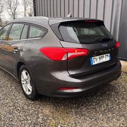 Ford Focus 1.5 EcoBlue TDCi Cool&Connect Pir&eacute;-Chanc&eacute;