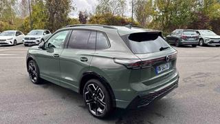 Volkswagen Tiguan  - photo 2