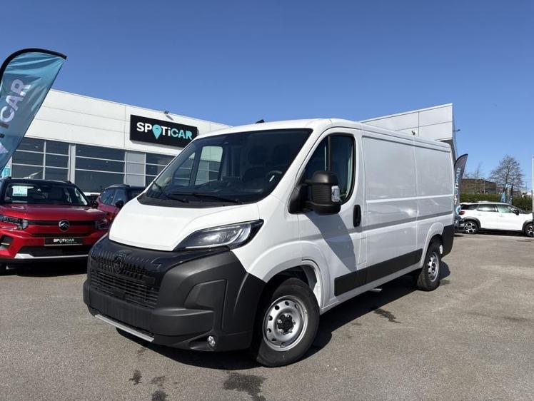 Peugeot Boxer  - 32 490 €