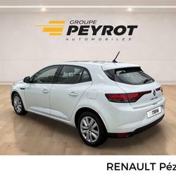 Renault Megane 4 Megane IV Berline E-Tech plug-in hybrid 160 Evolution P&eacute;zenas