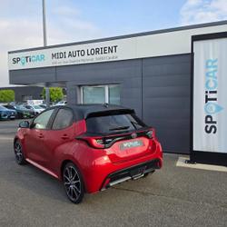 Toyota Yaris 116h GR Sport 5 portes MY22 GPS / CAMERA / JBL / SIEGES GR / JANTES BI TON Caudan