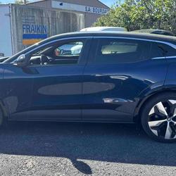 Renault Megane E-Tech Megane E-Tech EV60 220 ch super charge Techno P&eacute;zenas