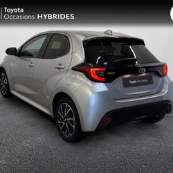 Toyota Yaris 116h Design 5p MY22 Saint-Herblain