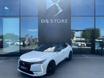 DS DS4 - BlueHDi 130 Performance Line + Automatique / TOIT OUVRANT / HAYON ELECTRIQUE - 23 890 €