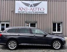 Volkswagen Passat - 2.0 TDI CARAT - 10 990 €