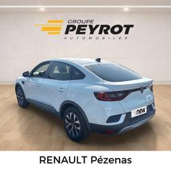 Renault Arkana Arkana E-Tech hybride 145 - 22 Evolution P&eacute;zenas