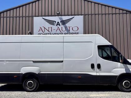 Iveco Daily - 35S14 FOURGON 35 S 14 V 16 L4H2 2.3 HPi 136 ch - 17 000 €