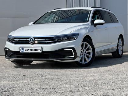 Volkswagen Passat - SW GTE DSG6 - 22 990 €