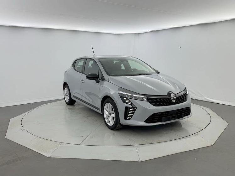 Renault Clio 5  - 17 990 €