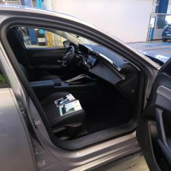 Peugeot 308 III Phase 1 1.2 Hybrid 145ch Allure e- / ADML / CAMERA DE RECUL / NAV VISION occasion - Caudan - photo 3/5