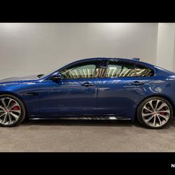 Jaguar XE XE D200 MHEV BVA AWD R-Dynamic Black &Eacute;vreux