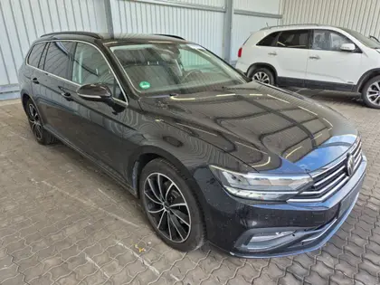 Volkswagen Passat - SW 2.0 TDI 150 DSG7 BUSINESS - 16 990 €
