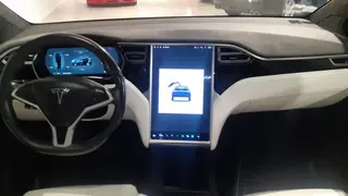 Tesla Model X  - photo 3