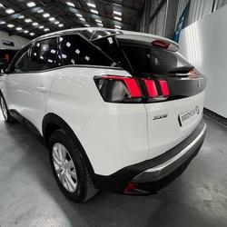 Peugeot 3008 II 1.6 BlueHDi 120ch Active Business S&S Basse Consommation Guipavas