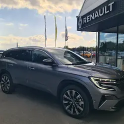 Renault Espace 5 1.2 E-TECH FULL HYBRID 200CH TECHNO 7 PLACES - 24 Sannerville