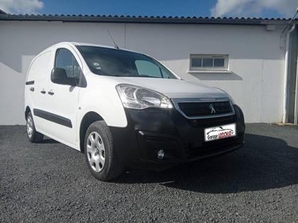Peugeot Partner - 9 000€ HT Standard 1.6 BlueHDi 100ch Premium Pack 3 Places - 10 800 €