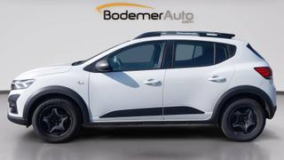 Dacia Sandero  - photo 1
