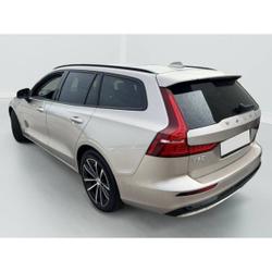 Volvo V60 Ultimate Dark T6 pHEV 350HP AWD Geartronic Laval