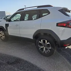 Dacia Duster 1.2 TCE MILD HYBRID 130CH EXPRESSION M&eacute;rignac