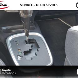 Toyota Yaris 110 VVT-i Design Y20 CVT 5p MY19 Chauray