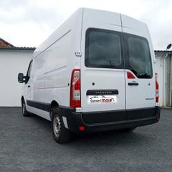 Renault Master 17 500&euro; HT L2H2 2.3 Blue dCi 135ch Confort Saint-Georges-Montcocq