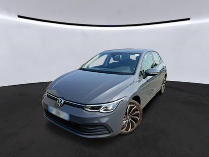 Volkswagen Golf 8 - 1.5 ETSI OPF 130 DSG7 Life Plus - 22 490 €
