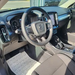 Volvo XC40 T4 RECHARGE 129 + 82CH INSCRIPTION BUSINESS DCT 7 H&eacute;rouville-Saint-Clair