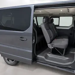 Renault Trafic combi L2 Blue dCi 150 RED EDITION 9PL occasion - Mions - photo 3/31