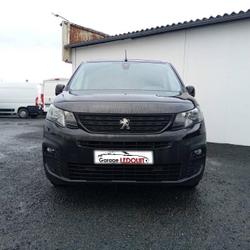 Peugeot Partner Standard 13 325&euro; HT 1.2 Essence 110ch Premium 3 Places Saint-Georges-Montcocq