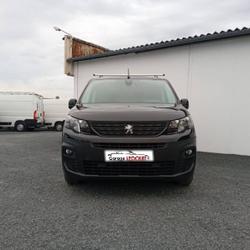Peugeot Partner Standard 13 325&euro; HT 1.2 Essence 110ch Premium 3 Places Saint-Georges-Montcocq
