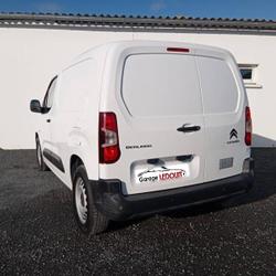 Citroen Berlingo 12 400&euro; HT M 1.5 BlueHDi 100 cv Club 3 Places Saint-Georges-Montcocq