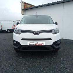 Toyota Proace City 14 100&euro; HT Medium 1.5 Bluehdi 100 cv D-4D Business 3 Places Saint-Georges-Montcocq