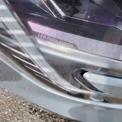 Renault Megane 4 Megane IV Berline Blue dCi 115 EDC Techno Redon