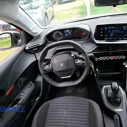 Peugeot 208 PureTech 75 S&S Active Boz