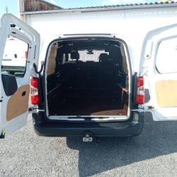 Citroen Berlingo Entreprise 17 420&euro; HT XL 850kg BlueHDi 100 S&S Cabine Approfondie Control Saint-Georges-Montcocq