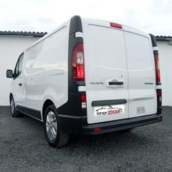 Renault Trafic 15 500&euro; HT L1H1 2.0 dCi 120ch Grand Confort Saint-Georges-Montcocq