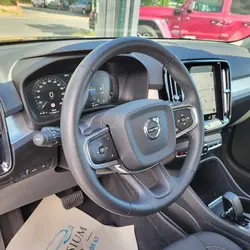 Volvo XC40 T4 RECHARGE 129 + 82CH INSCRIPTION DCT 7 H&eacute;rouville-Saint-Clair