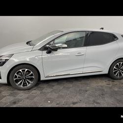 Renault Clio 5 Clio E-Tech full hybrid 145 ch GSR2 Techno Till&eacute;